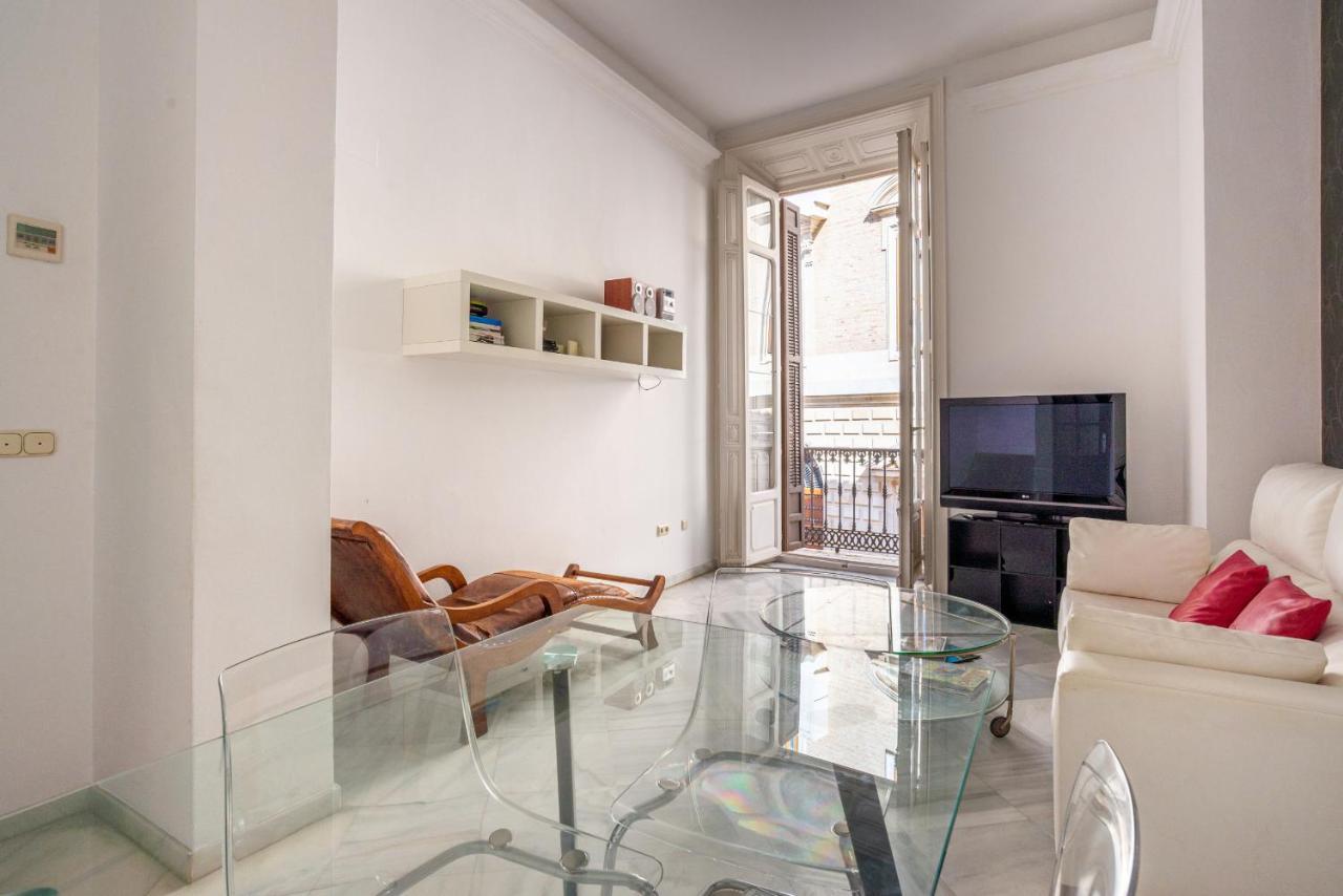 Urbe10 Cister 1 Bedroom Apartment Malaga Zewnętrze zdjęcie